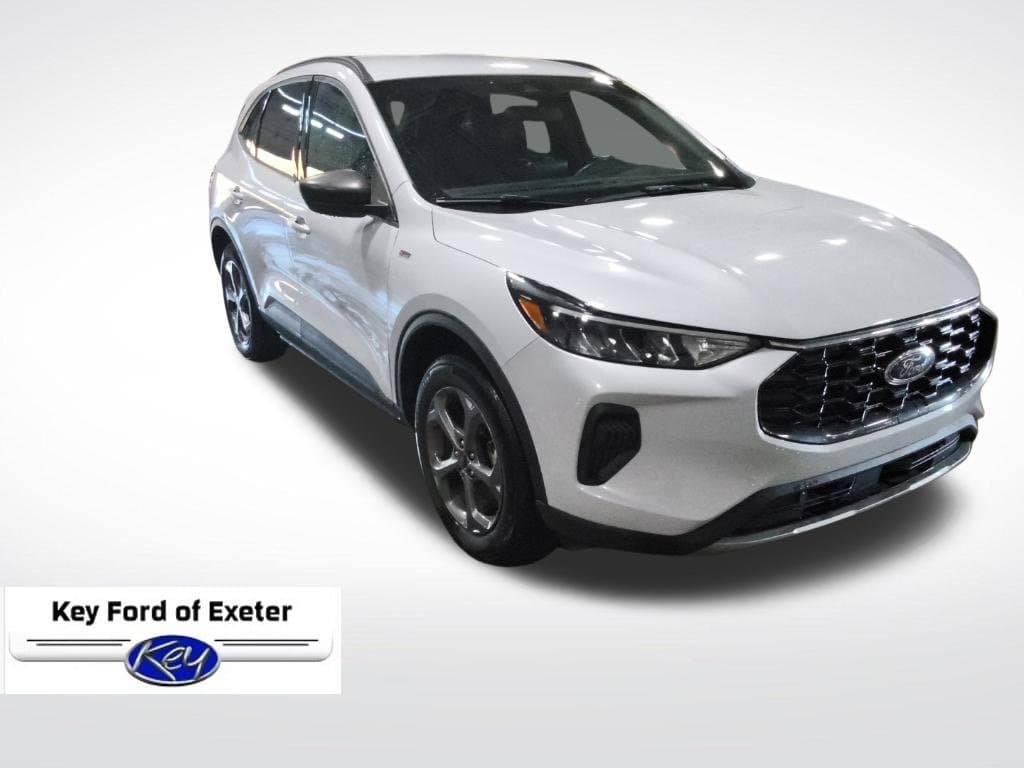 2025 Ford Escape ST-Line — photo 1 of 40