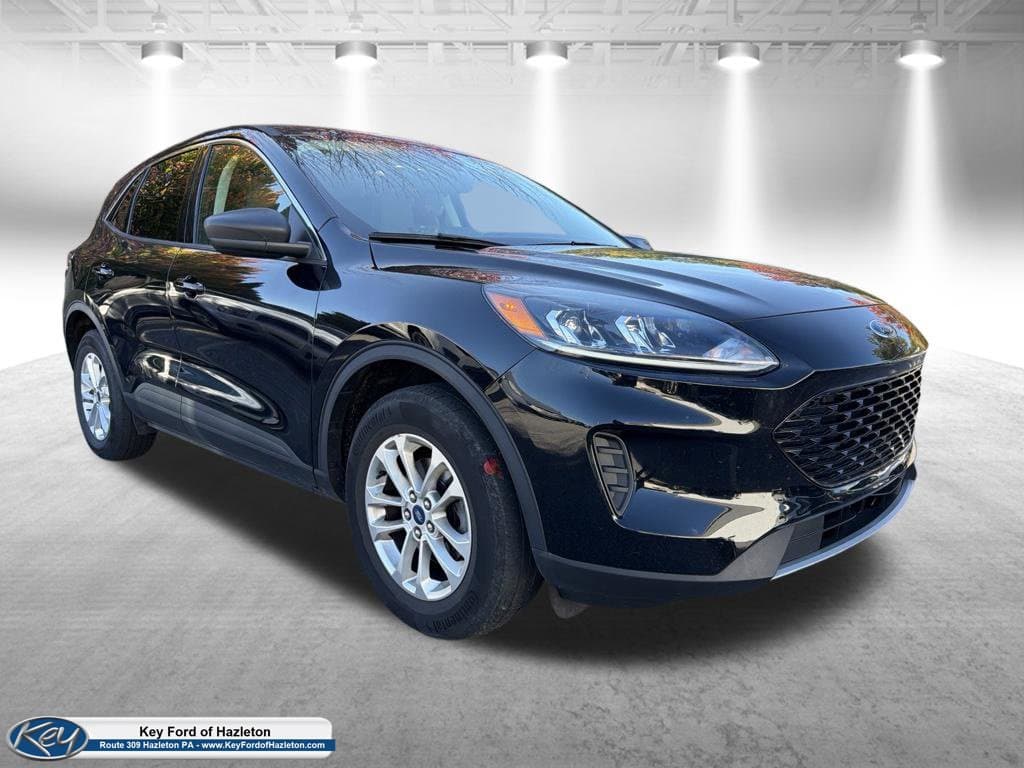 2022 Ford Escape SE — photo 1 of 35