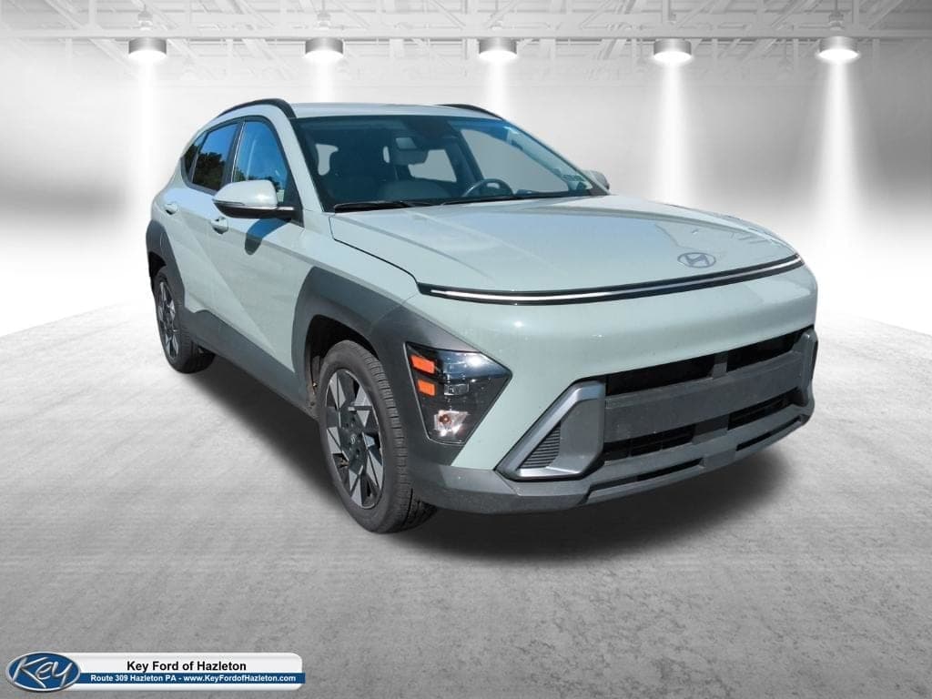 2025 Hyundai Kona SEL — photo 1 of 36