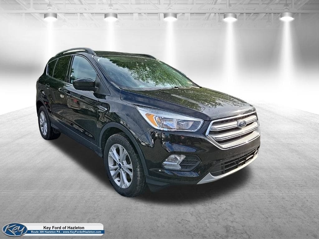 2018 Ford Escape SE — photo 1 of 42