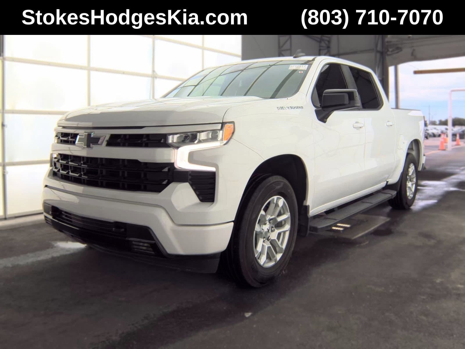 2023 Chevrolet Silverado 1500 RST — photo 1 of 6