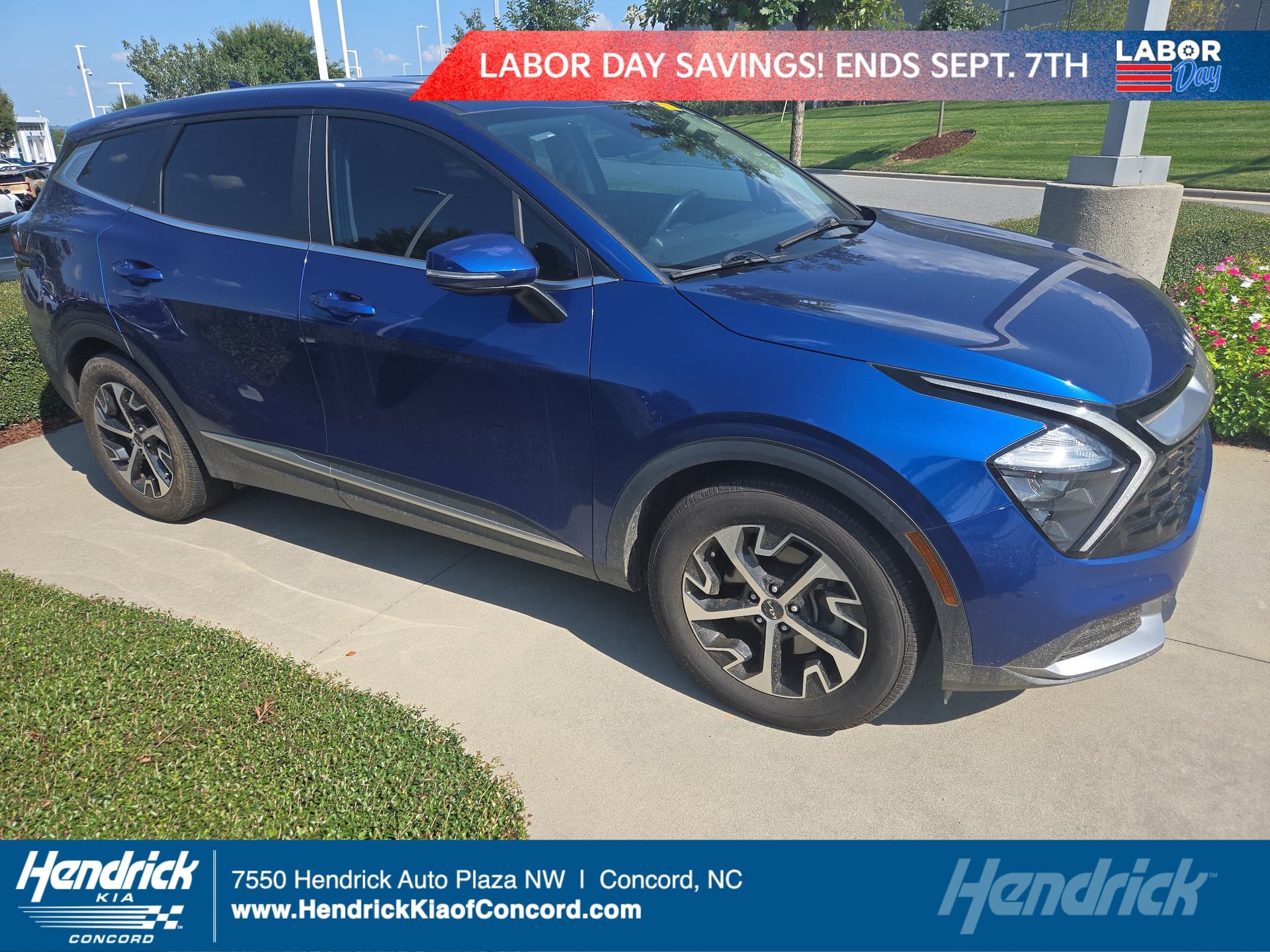 2023 Kia Sportage EX — photo 1 of 2
