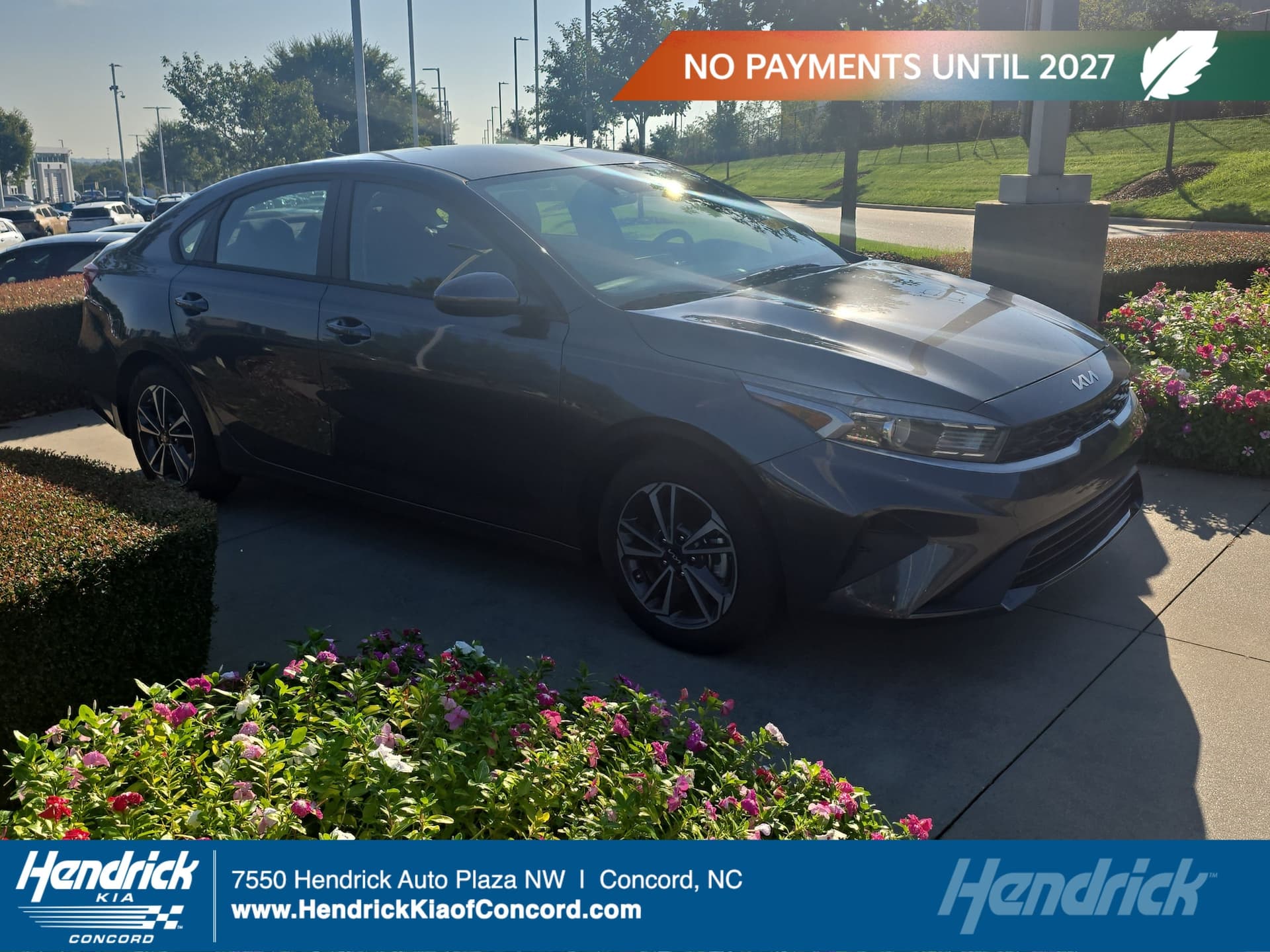 2024 Kia Forte LXS — photo 1 of 10
