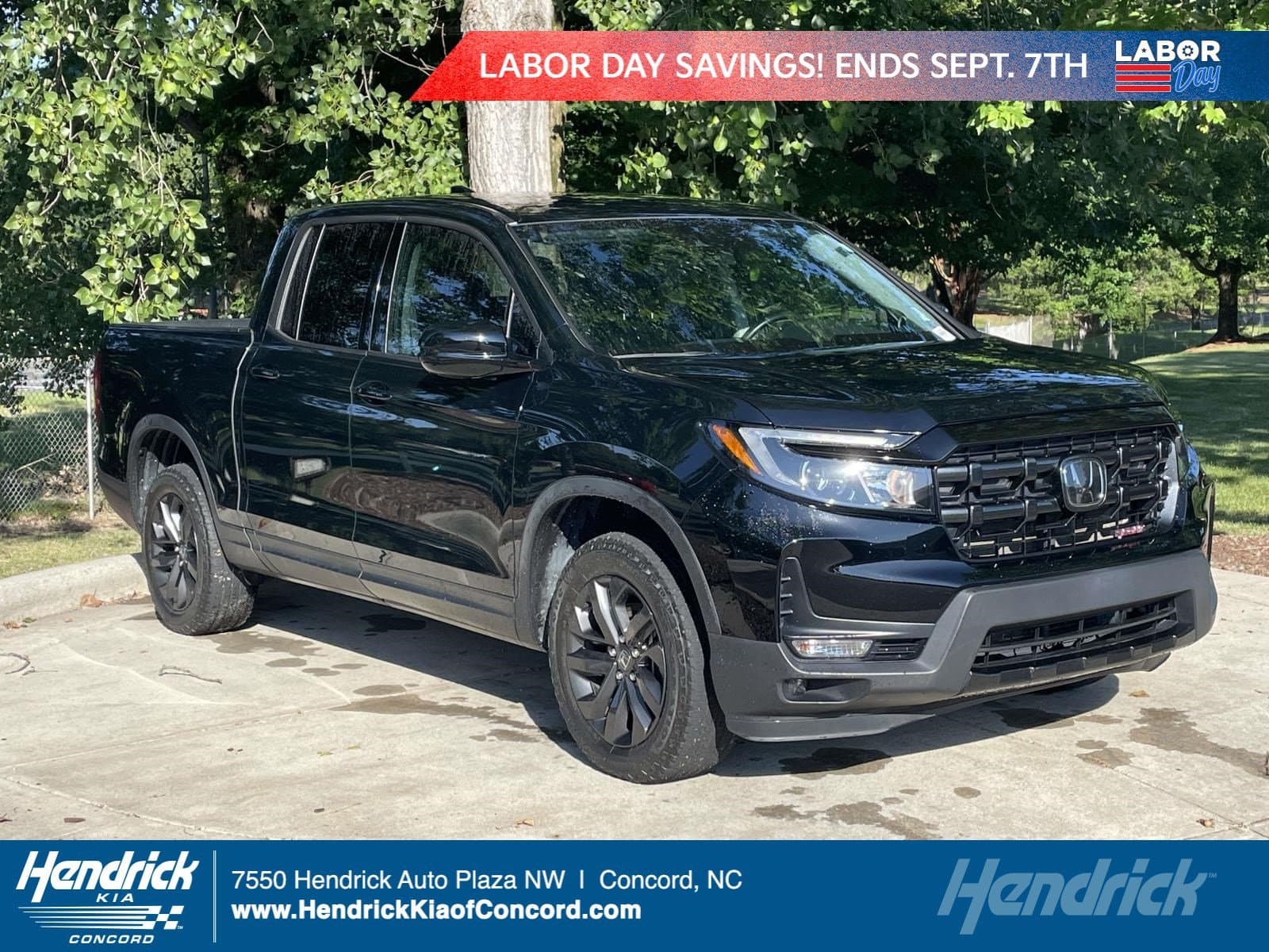 2024 Honda Ridgeline Sport — photo 1 of 35