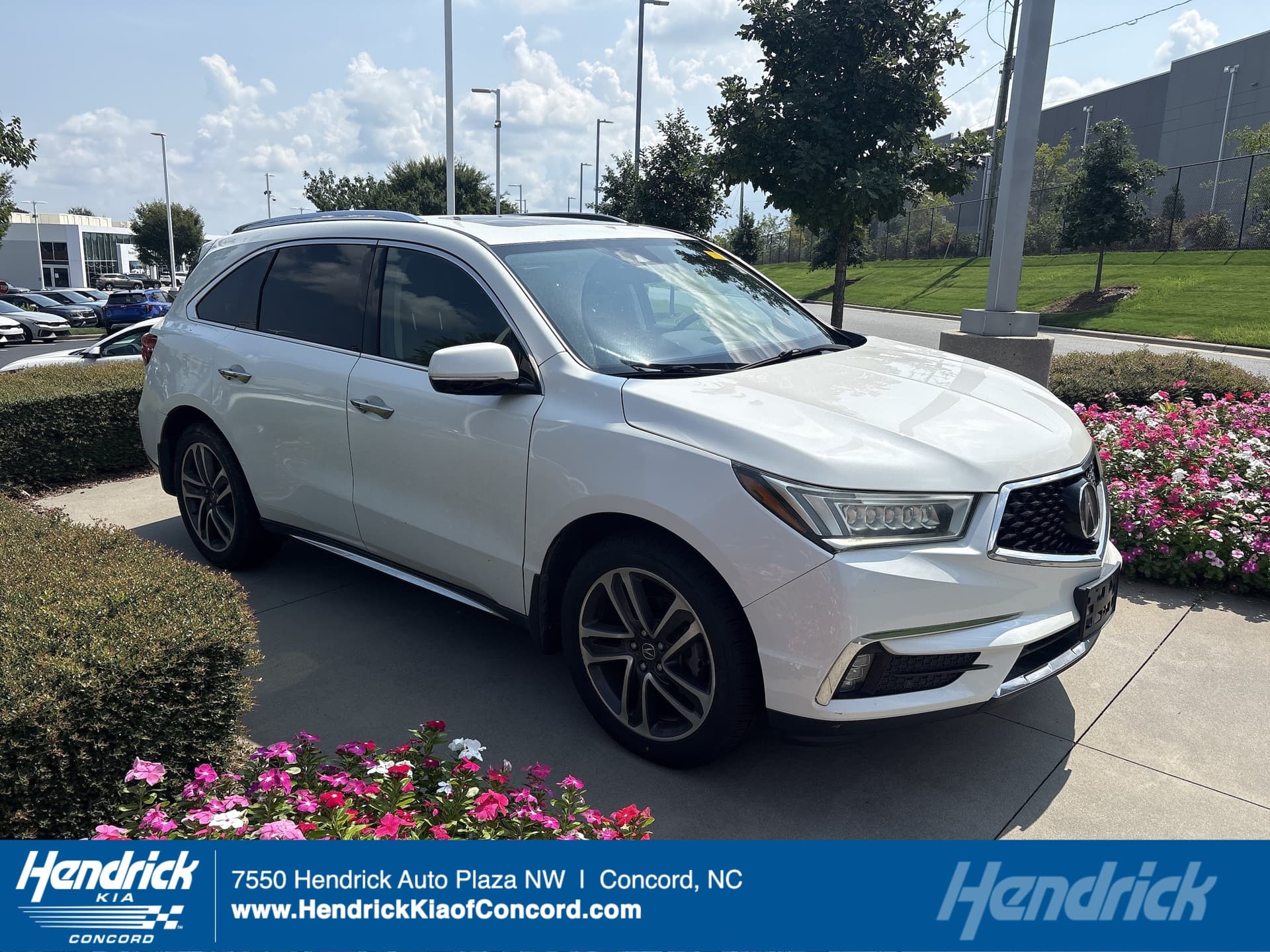 2017 Acura MDX w/Advance Pkg — photo 1 of 10