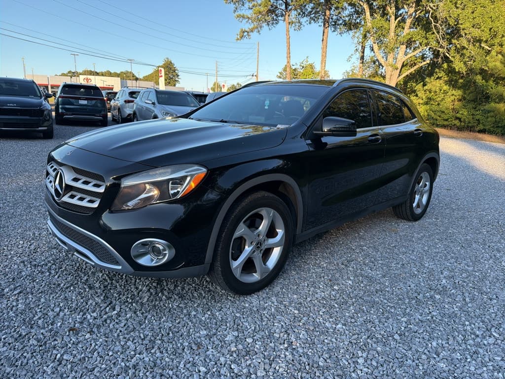 2018 Mercedes-Benz GLA GLA 250 — photo 1 of 25