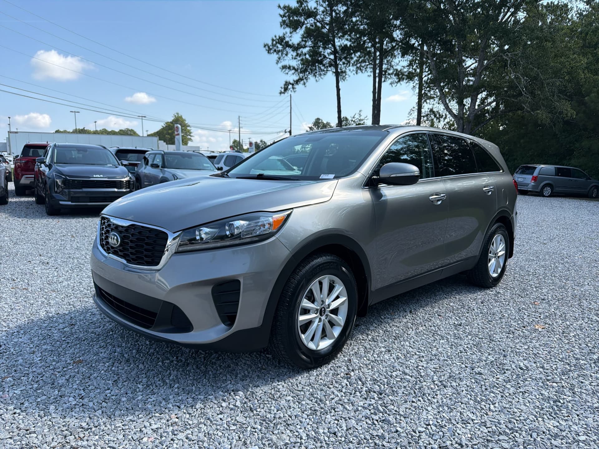 2019 Kia Sorento Base — photo 1 of 30