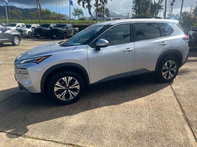 2023 Nissan Rogue SV — photo 1 of 11