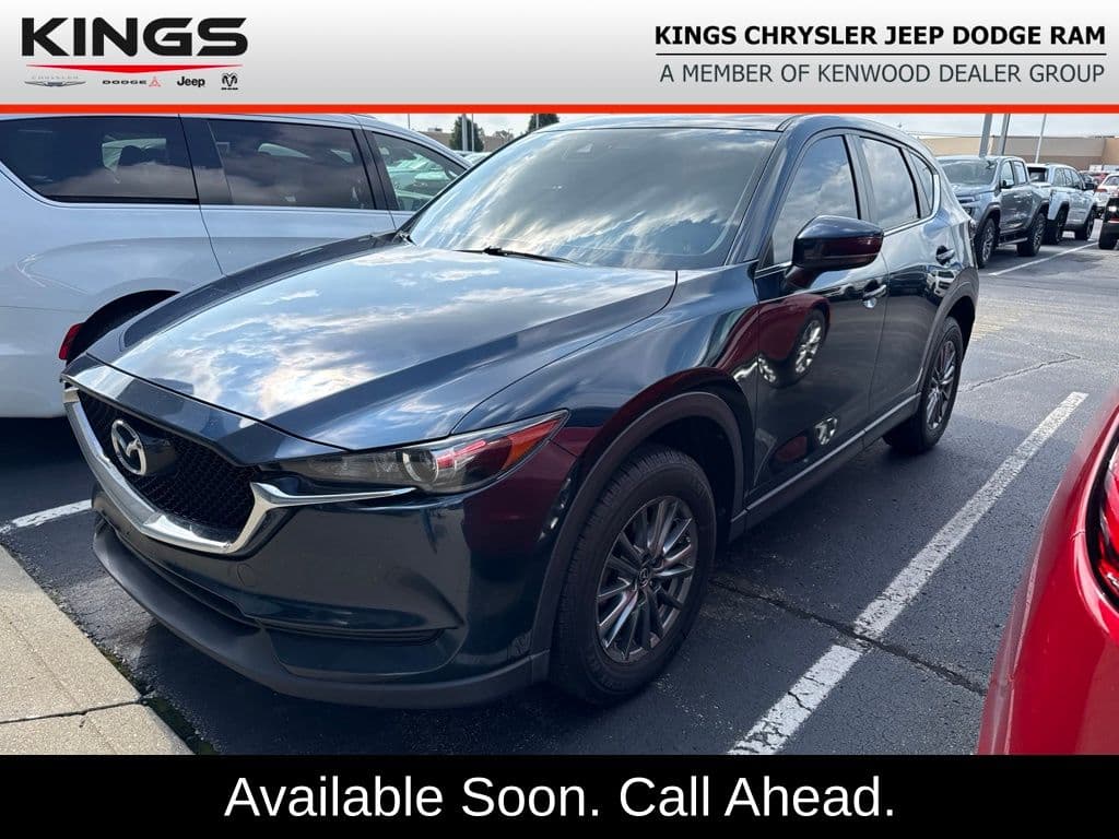 2017 Mazda Mazda CX-5 Touring — photo 1 of 10