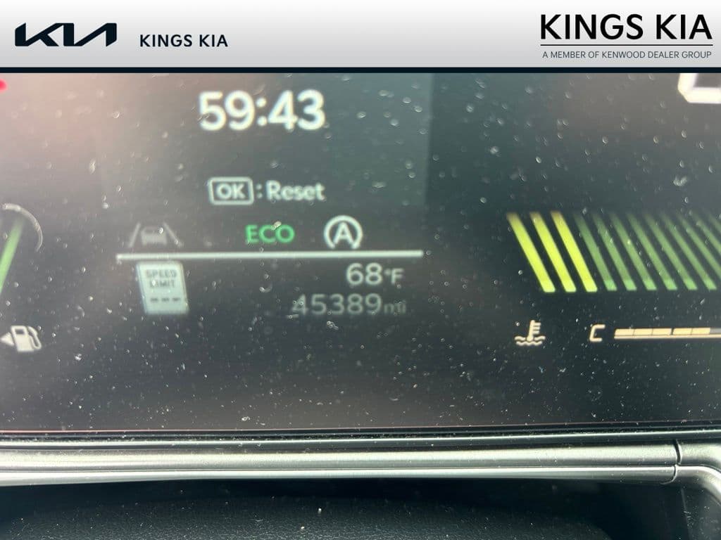2024 Kia Sorento S — photo 1 of 13