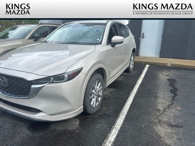 2024 Mazda CX-5 2.5 S Preferred Package — photo 1 of 4
