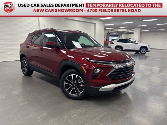 2024 Chevrolet Trailblazer LT — photo 1 of 25