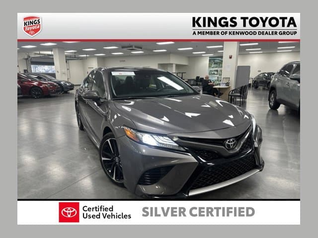 2018 Toyota Camry XSE V6 — photo 1 of 26