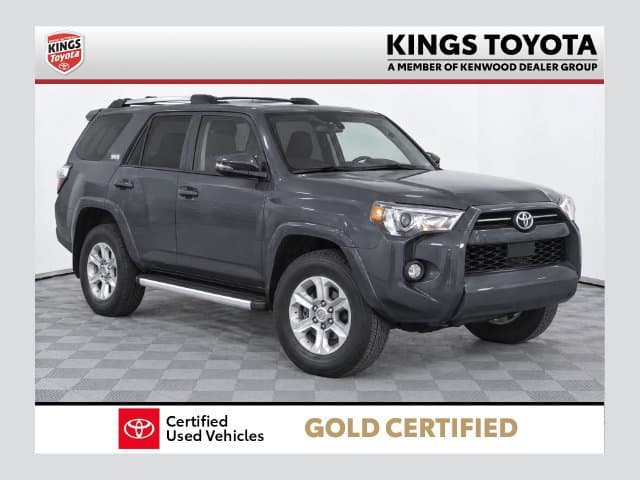 2024 Toyota 4Runner SR5 Premium — photo 1 of 11