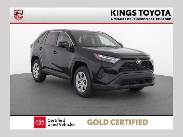 2023 Toyota RAV4 LE — photo 1 of 11