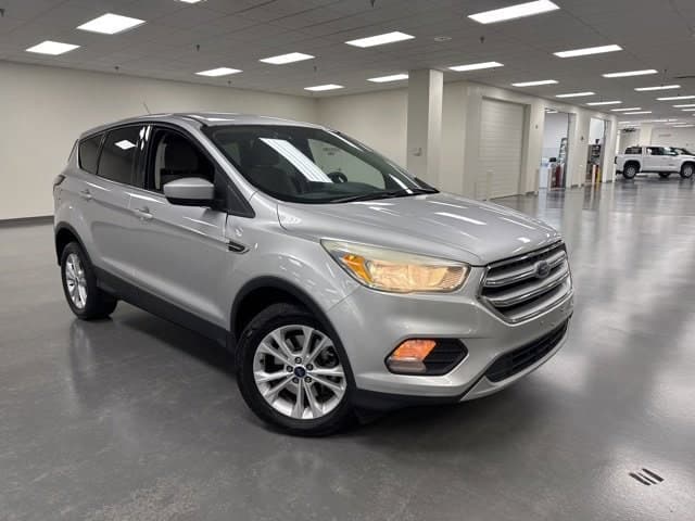 Foto de 2017 Ford Escape SE