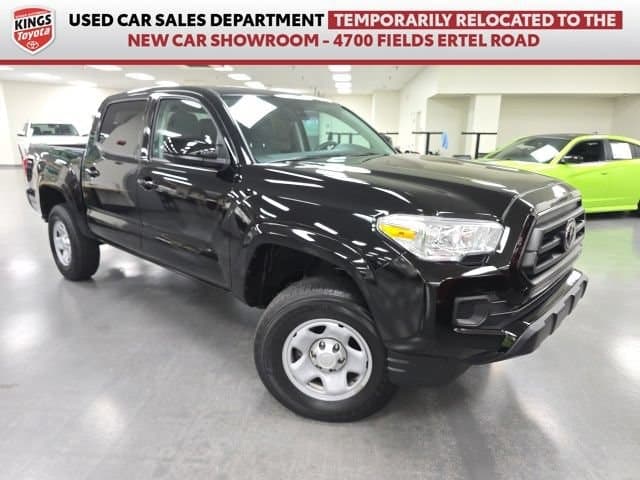 2023 Toyota Tacoma SR — photo 1 of 18