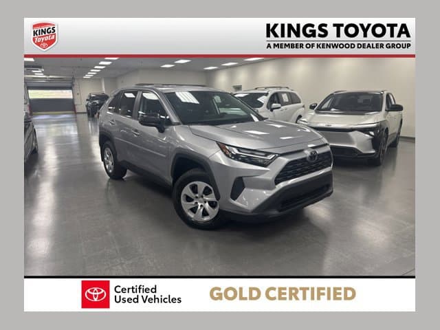 2023 Toyota RAV4 LE — photo 1 of 24