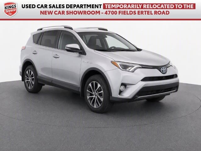 2017 Toyota RAV4 Hybrid XLE — photo 1 of 25
