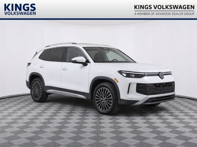 2025 Volkswagen Tiguan Base — photo 1 of 31