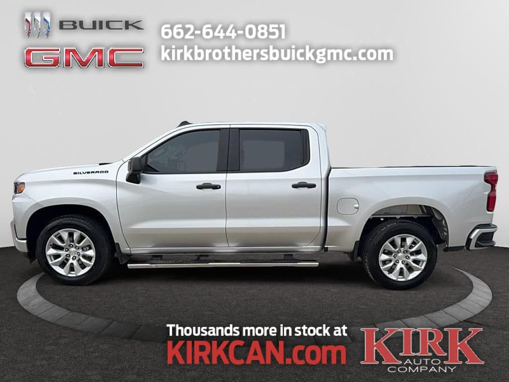 Foto de 2022 Chevrolet Silverado 1500 LTD Custom