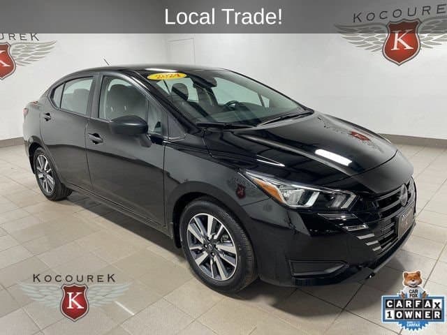 2024 Nissan Versa 1.6 S — photo 1 of 40