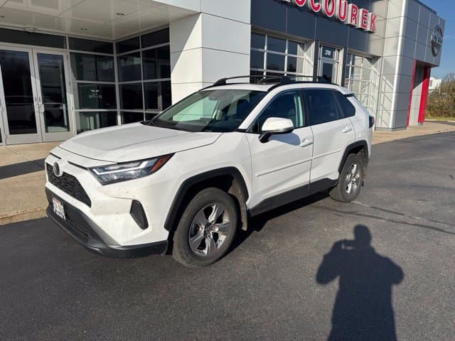 2023 Toyota RAV4 XLE — photo 1 of 7