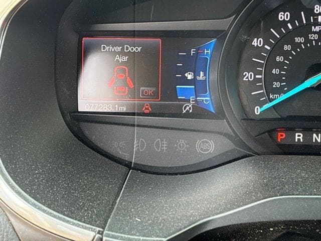 2019 Ford Edge Titanium — photo 1 of 12