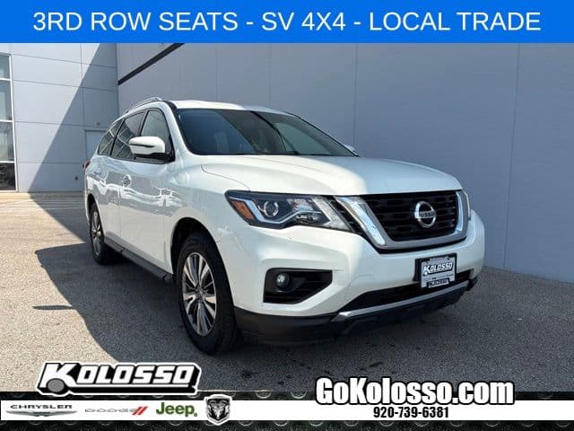 2020 Nissan Pathfinder SV — photo 1 of 43