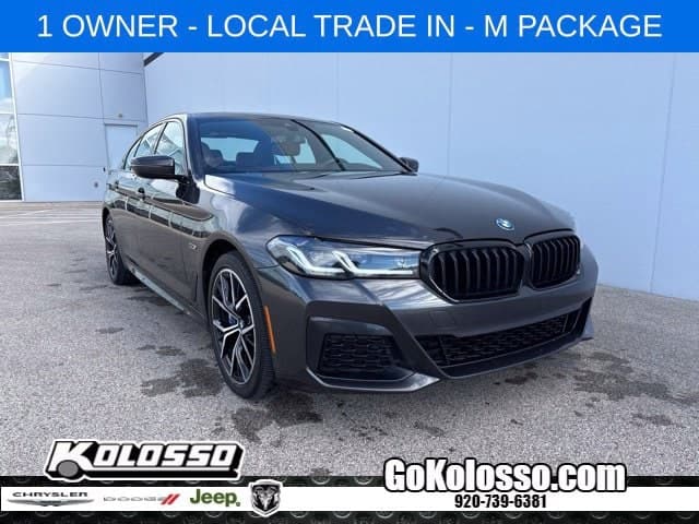 2022 BMW 5 Series 530e — photo 1 of 36