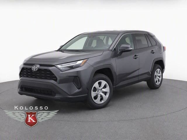 2024 Toyota RAV4 XLE — photo 1 of 17