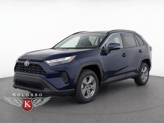 2025 Toyota RAV4 XLE — photo 1 of 31