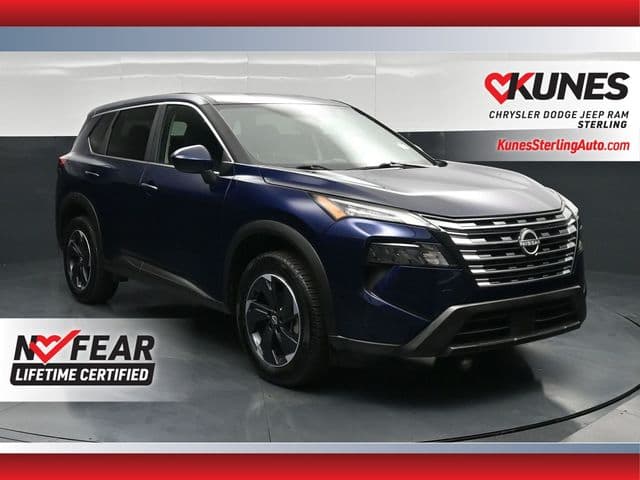 2025 Nissan Rogue SV — photo 1 of 61