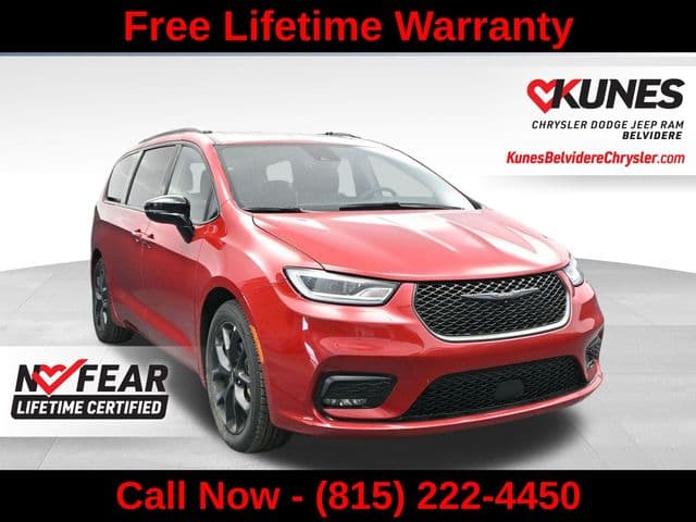 2025 Chrysler Pacifica Limited — photo 1 of 58