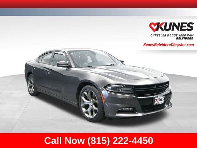 2015 Dodge Charger SXT — photo 1 of 50