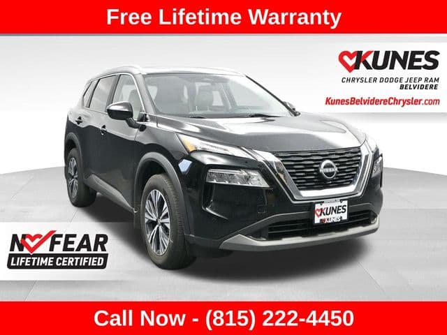 2023 Nissan Rogue SV — photo 1 of 43