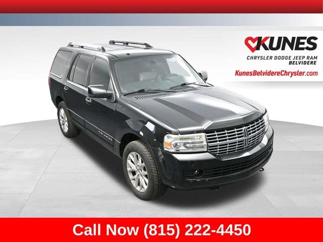 2013 Lincoln Navigator Base — photo 1 of 50