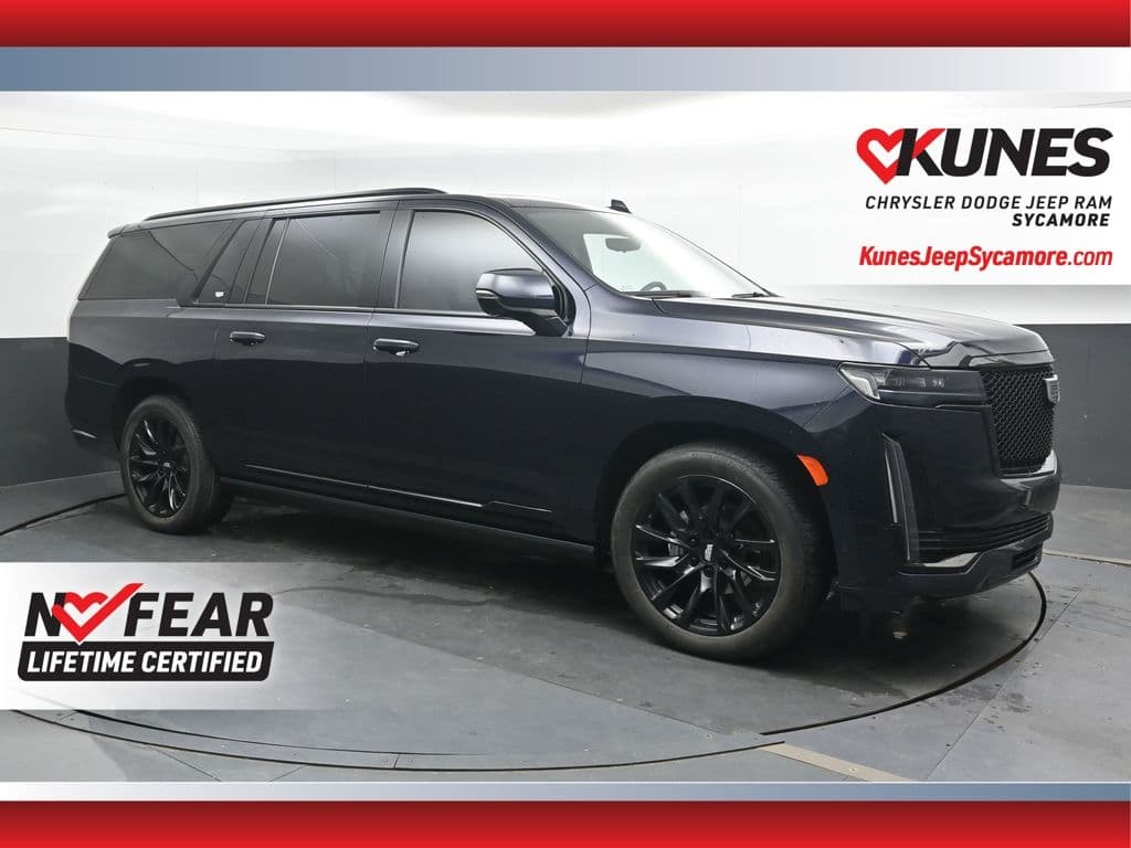 2023 Cadillac Escalade ESV 4WD Sport Platinum — photo 1 of 52