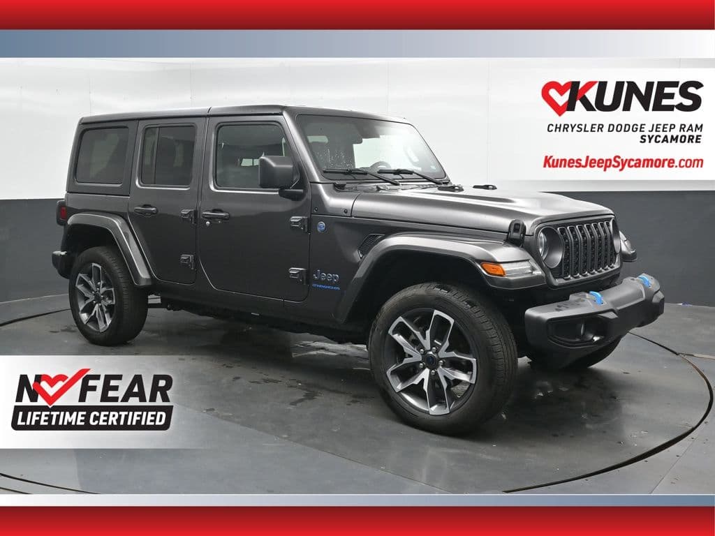 2024 Jeep Wrangler Base — photo 1 of 50