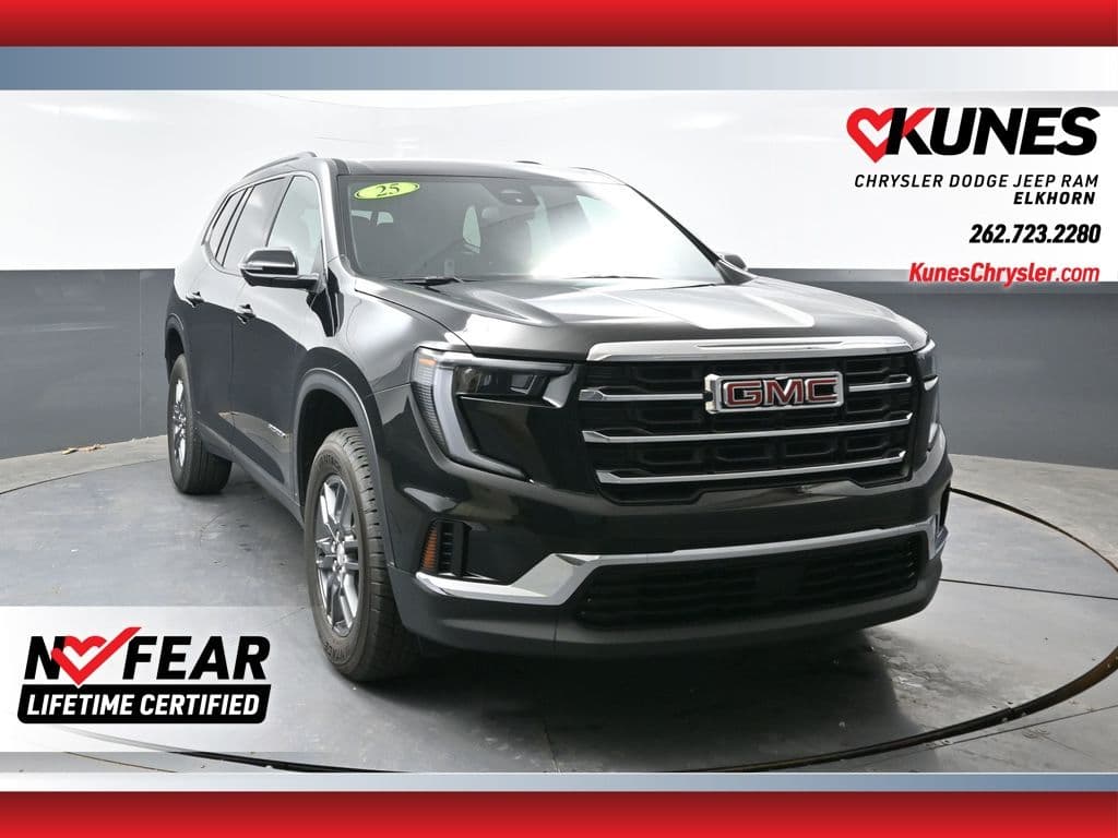 2025 GMC Acadia FWD Elevation — photo 1 of 66