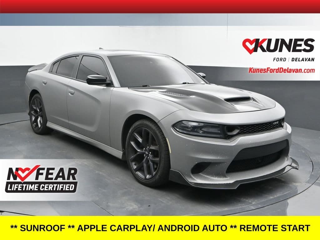 2022 Dodge Charger R/T — photo 1 of 40
