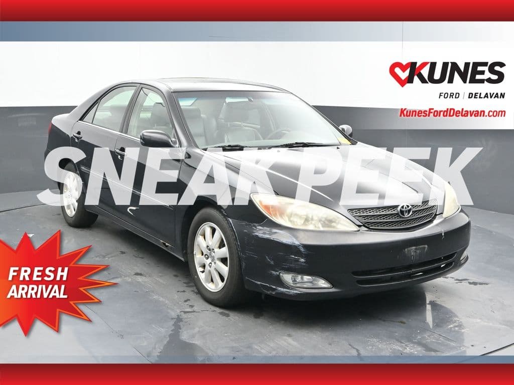 2003 Toyota Camry XLE — photo 1 of 23
