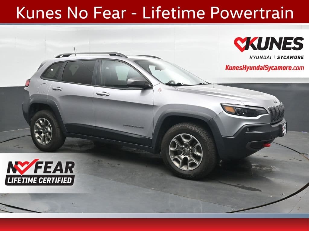 2020 Jeep Cherokee Trailhawk — photo 1 of 52