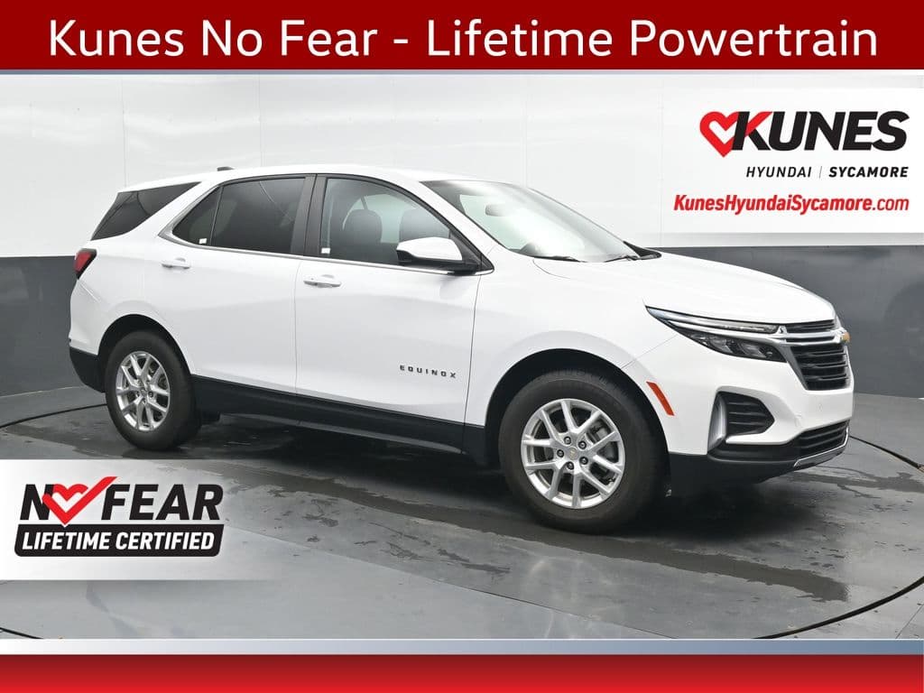 2024 Chevrolet Equinox LT — photo 1 of 50