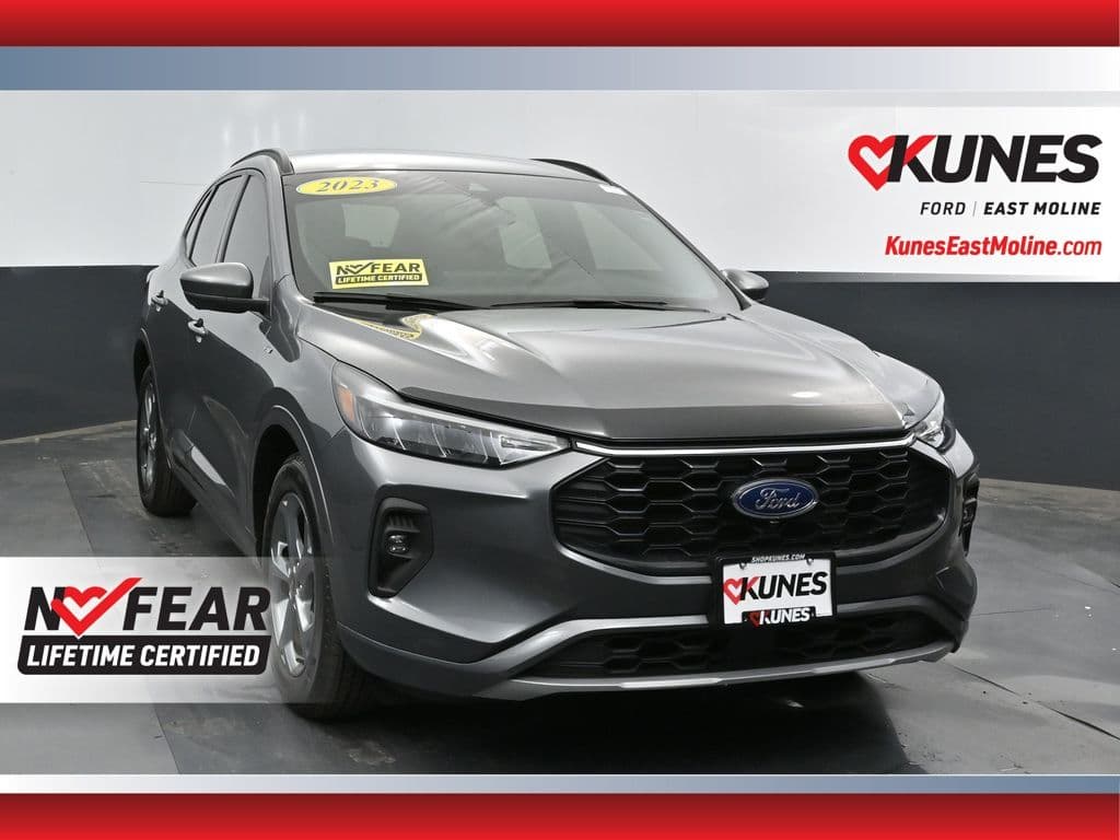 2023 Ford Escape ST-Line Select — photo 1 of 60