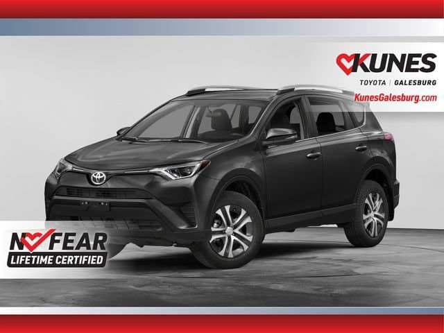 2017 Toyota RAV4 LE — photo 1 of 21