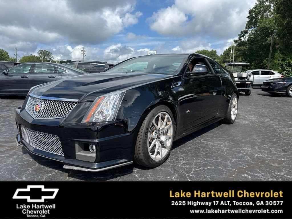 2011 Cadillac CTS-V Base — photo 1 of 4
