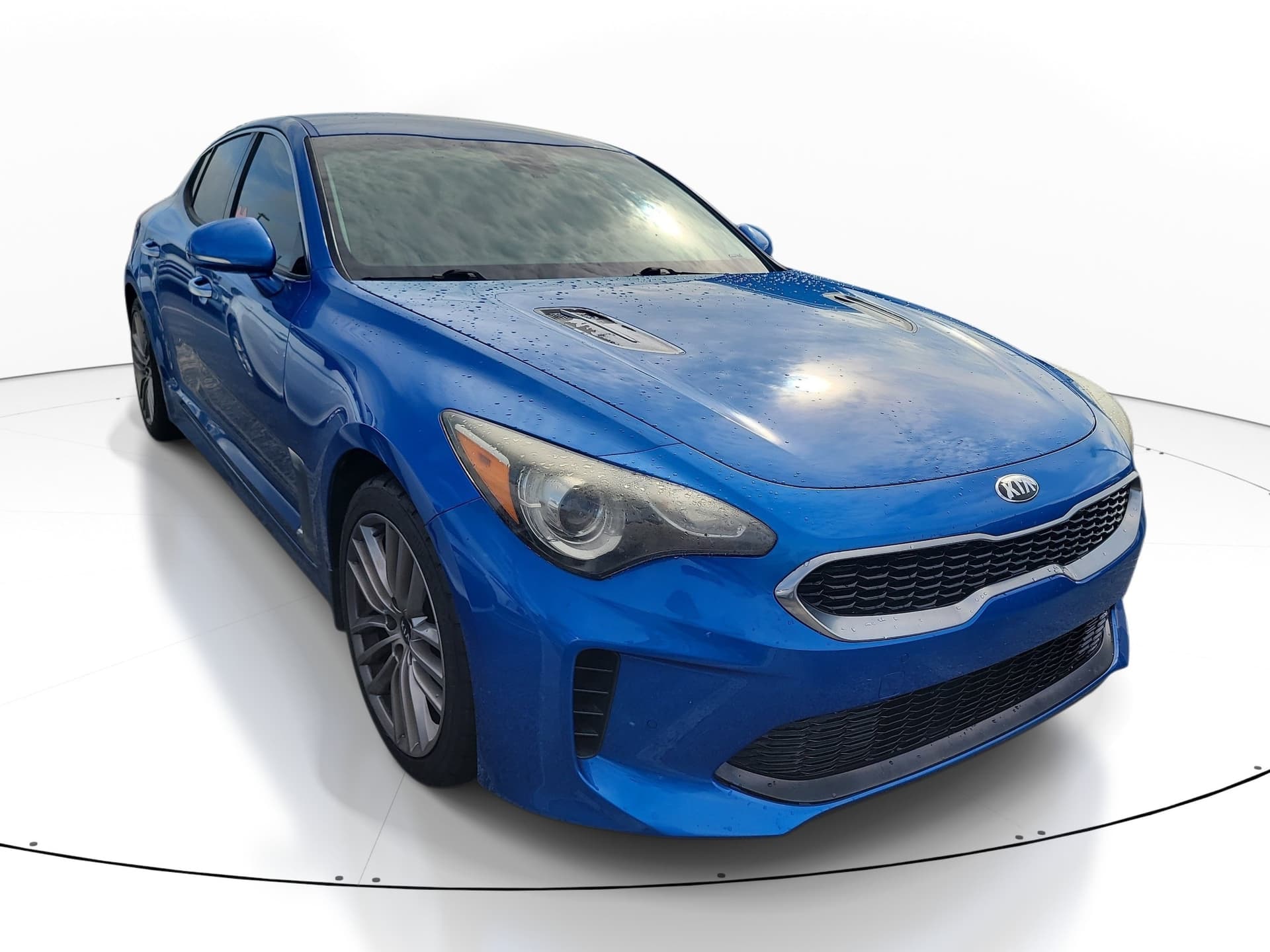 2018 Kia Stinger Base — photo 1 of 10