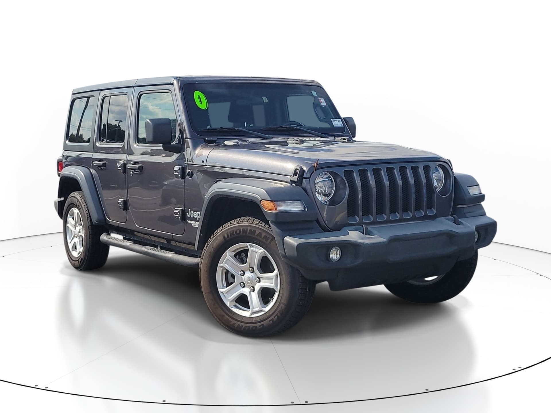 2020 Jeep Wrangler Sport — photo 1 of 32