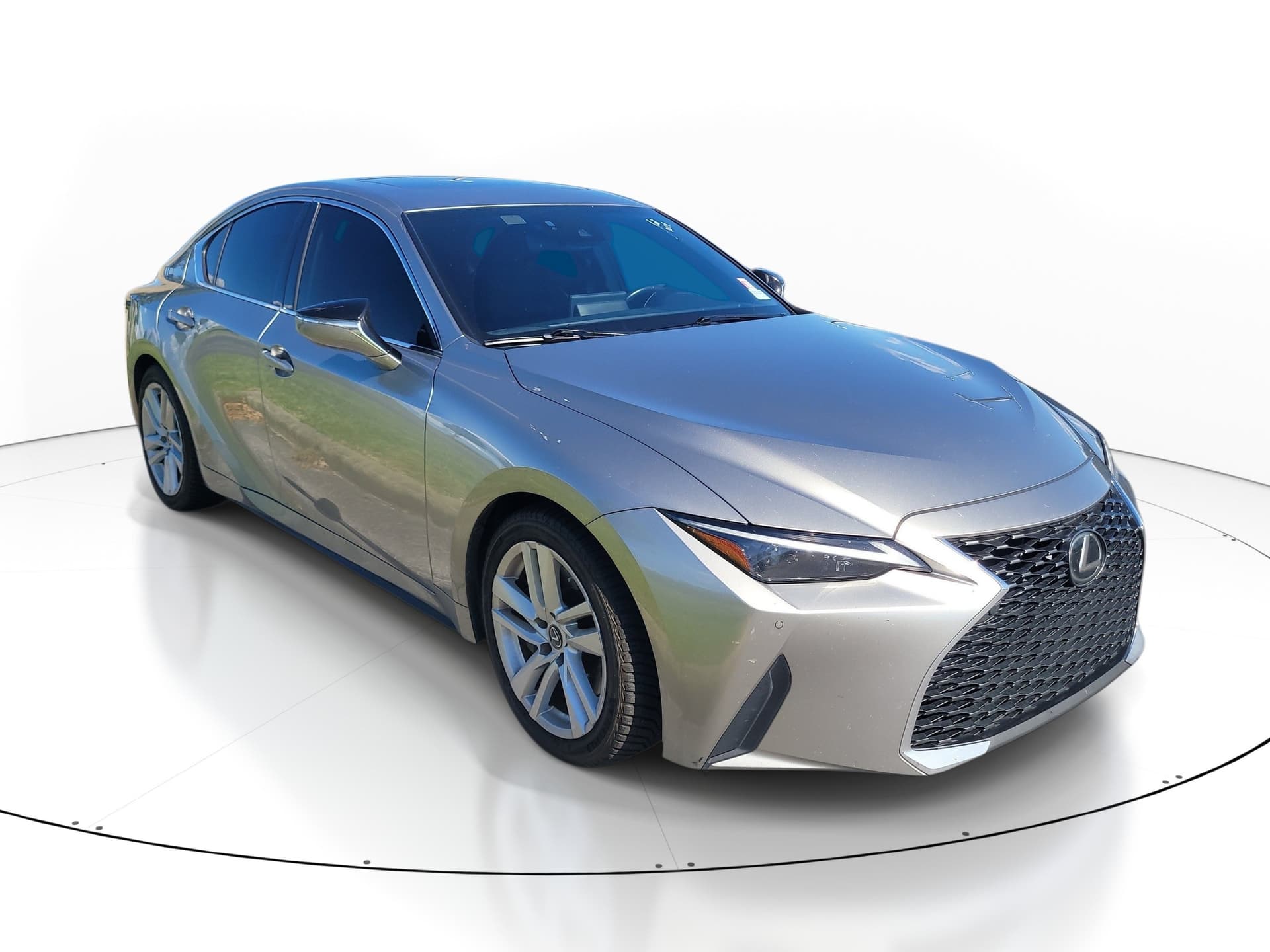 2021 Lexus IS IS 300 — photo 1 of 10